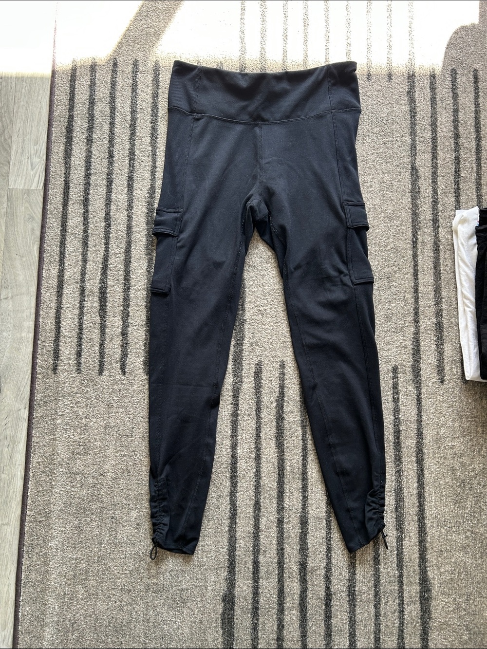 Eddie Bauer Black Cargo Leggings